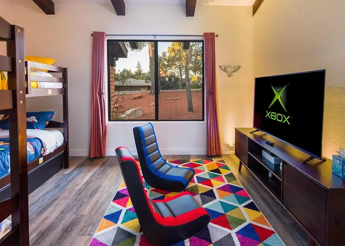 New! Amazing Views In Uptown | Hot Tub | Sleeps 9 Holiday home Sedona